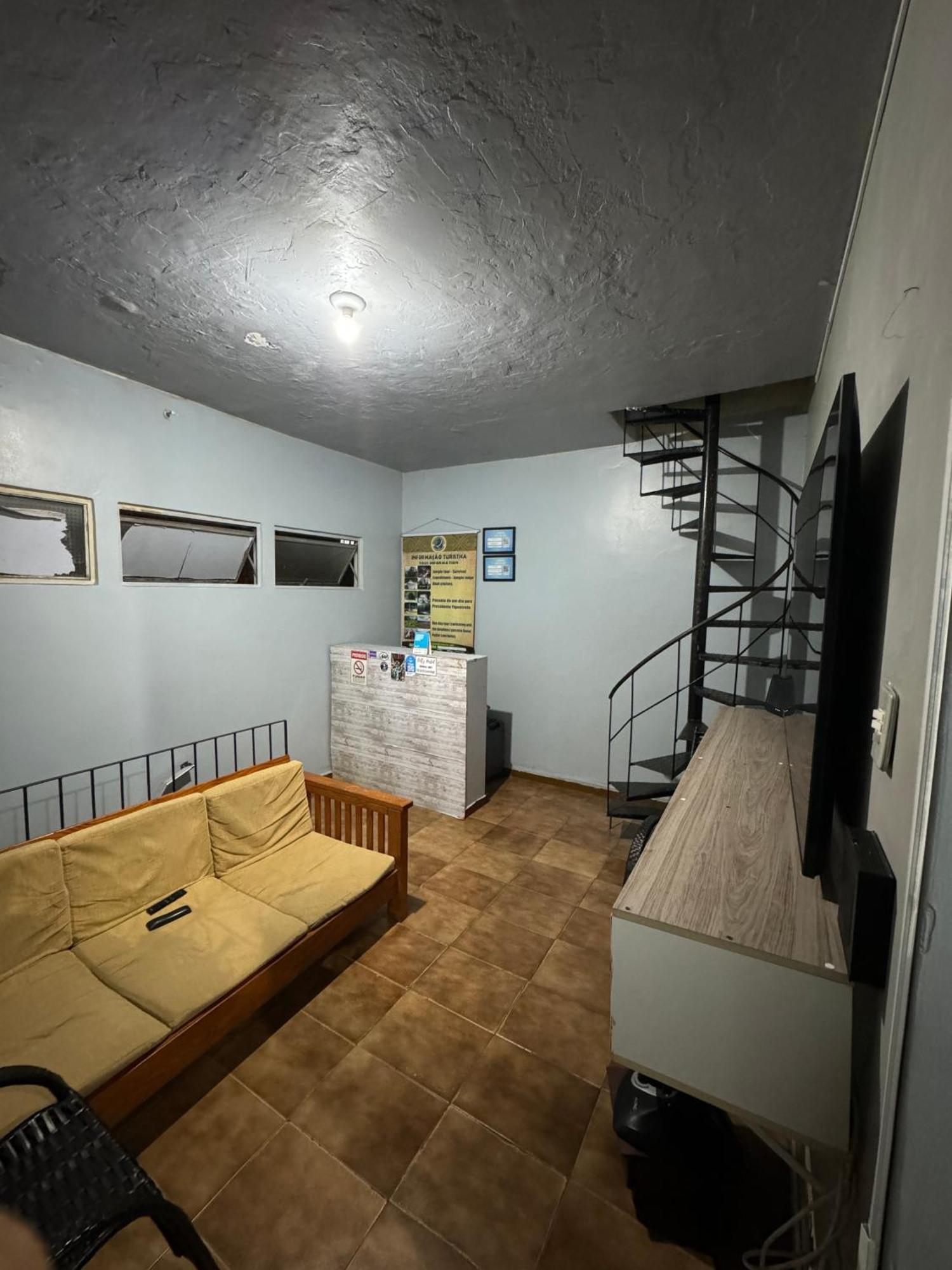 Discovery Hostel Манаус Екстер'єр фото